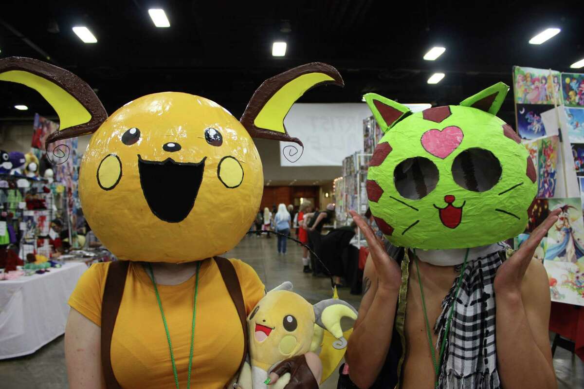 Cosplay lives in S.A.! San Japan draws thousands from across Texas for a weekend of geek unity and the celebration of “otaku” – a fanatical love of anime and manga.
