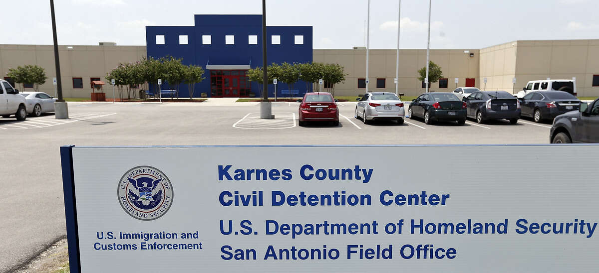 The privately run Karnes County Civil Detention Center has removed the men it housed there to make way for up to 500 undocu- mented children and women from Central America.
