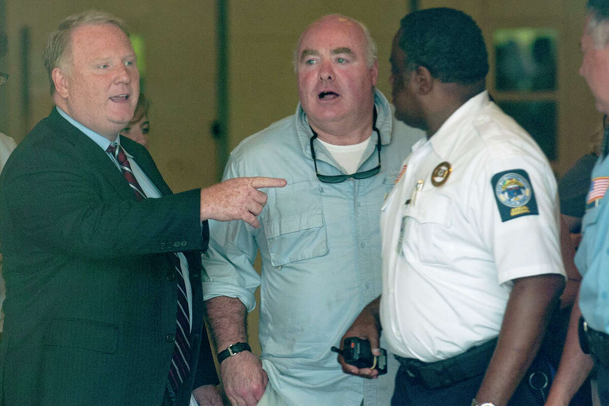 Skakel Seeks Suppression Of Tapes 