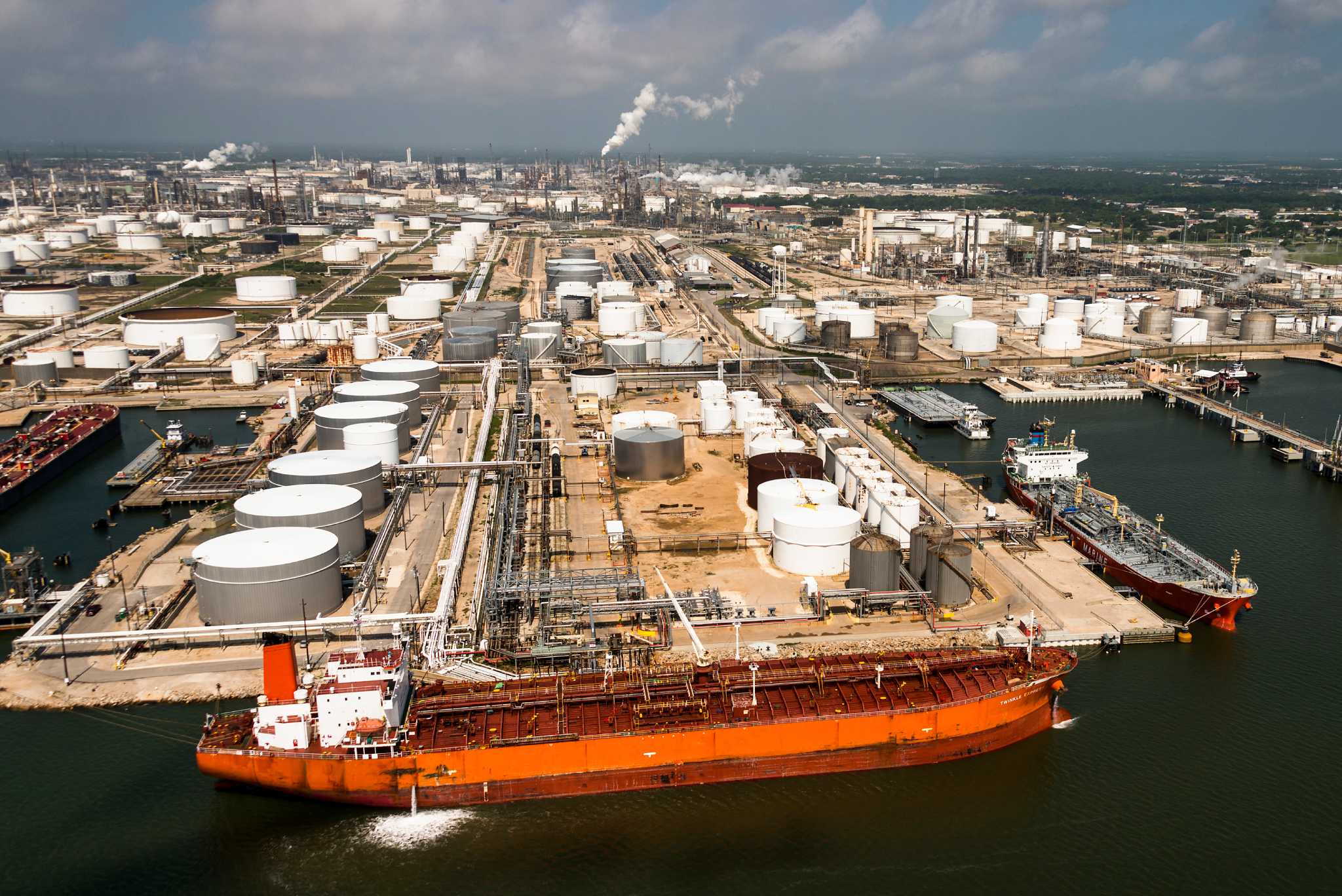 Texas City in the running for gigantic methanol plant