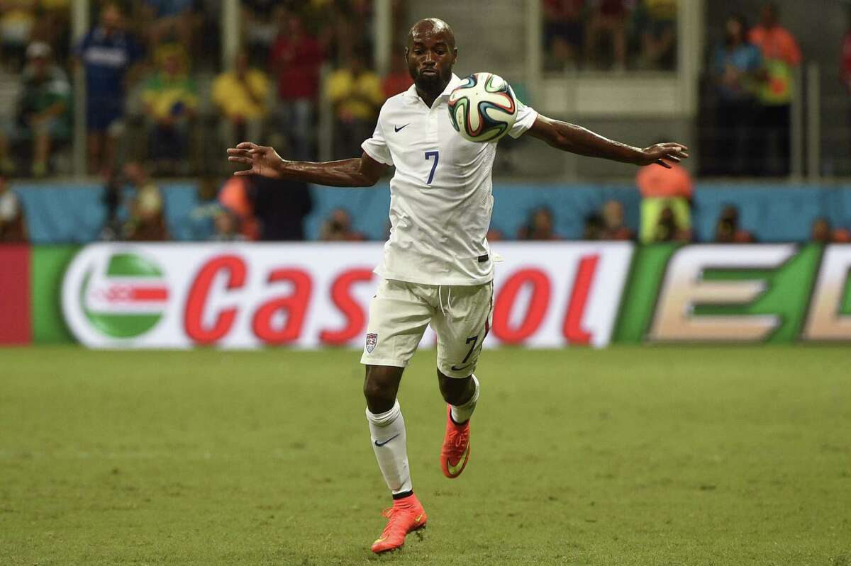Dynamo acquire DaMarcus Beasley in trade with Toronto FC