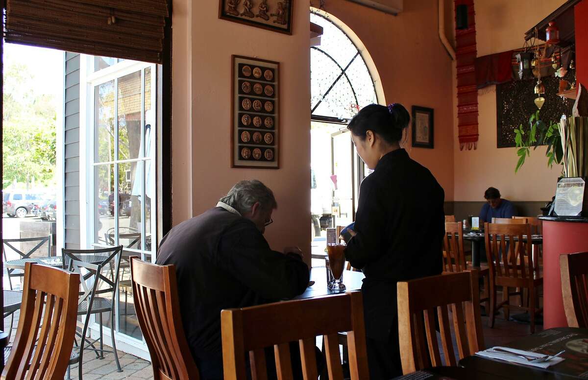 Larkspur Landing Circle, Larkspur