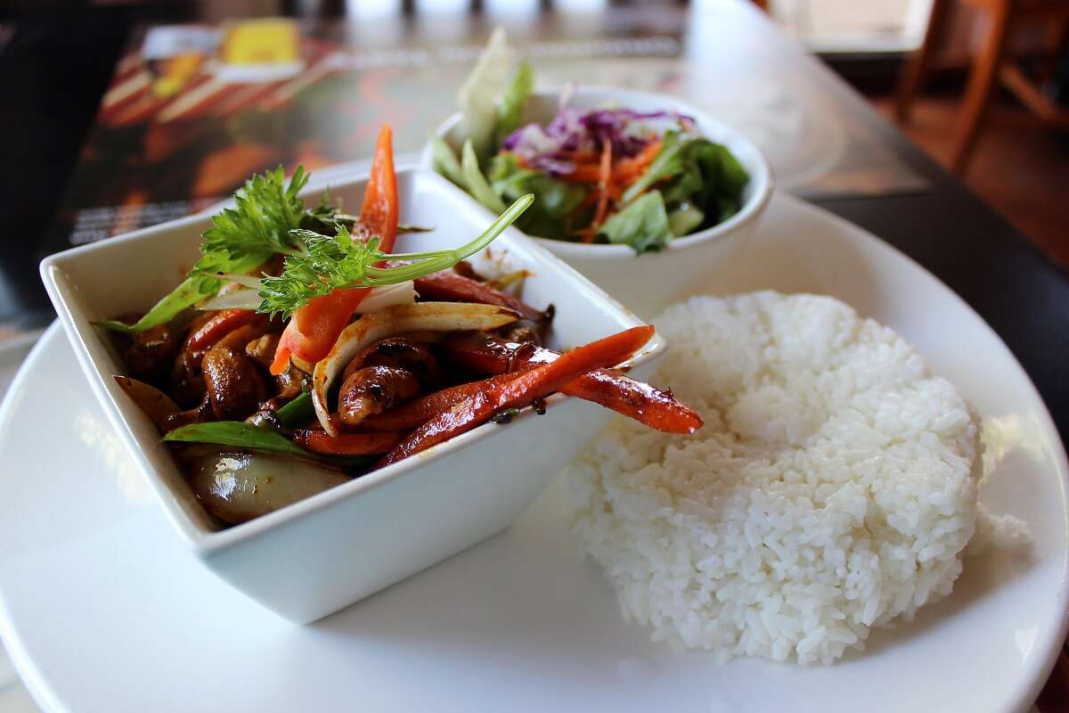 Larkspur Landing Circle, Larkspur