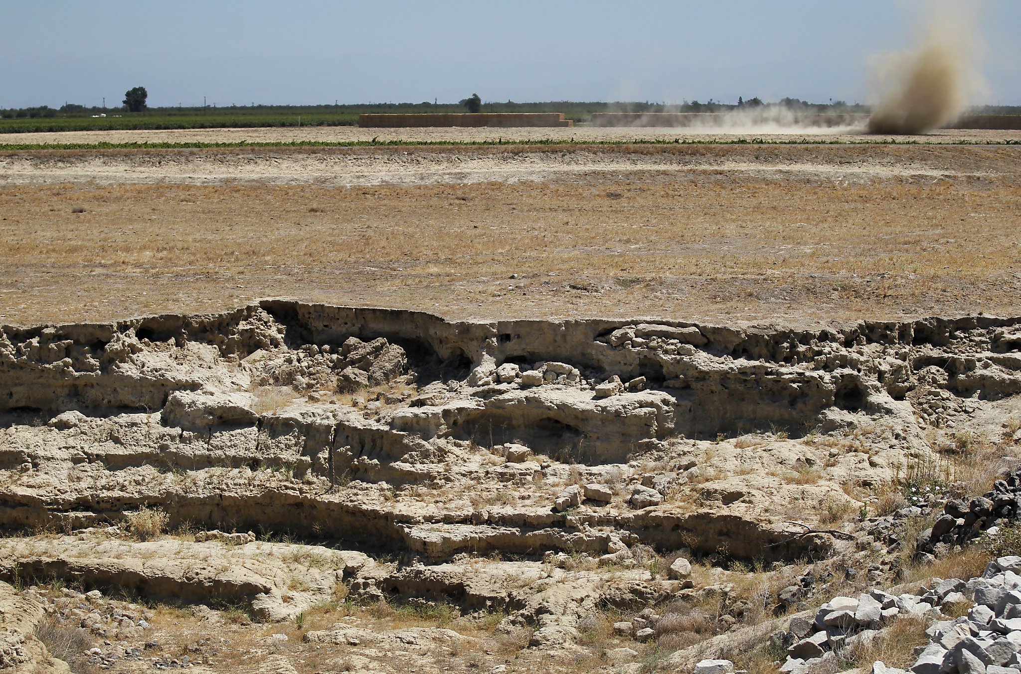 Central Valley sinking fast because of groundwater pumping