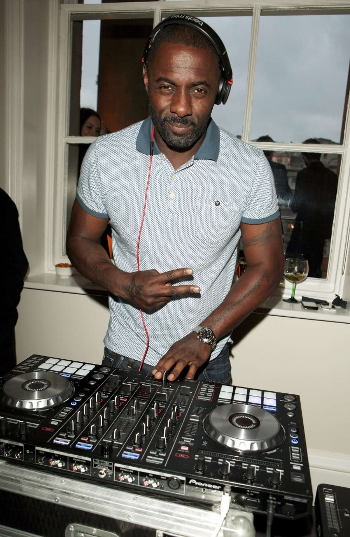 Idris Elba is People's Sexiest Man Alive, finally