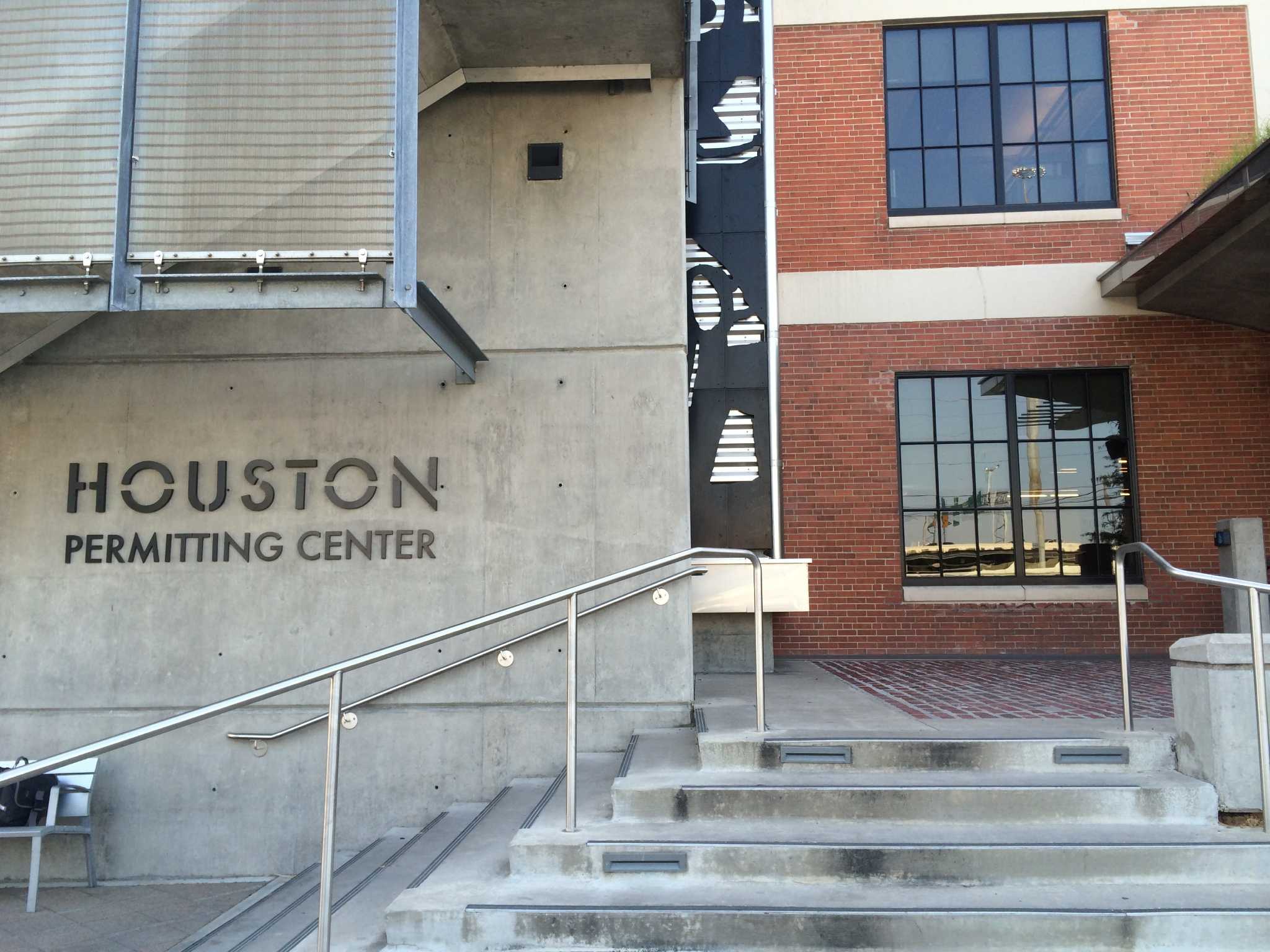 Houston Permitting Center - gffym9i