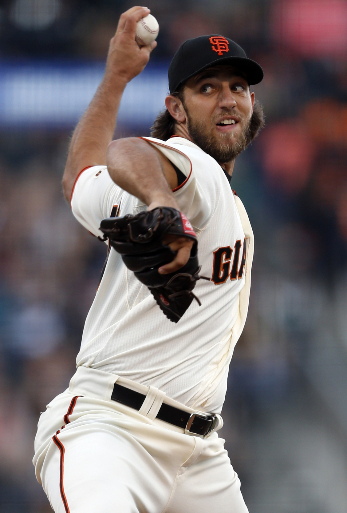 Madison Bumgarner, Giants shut out Pirates for wild-card win - Los Angeles  Times