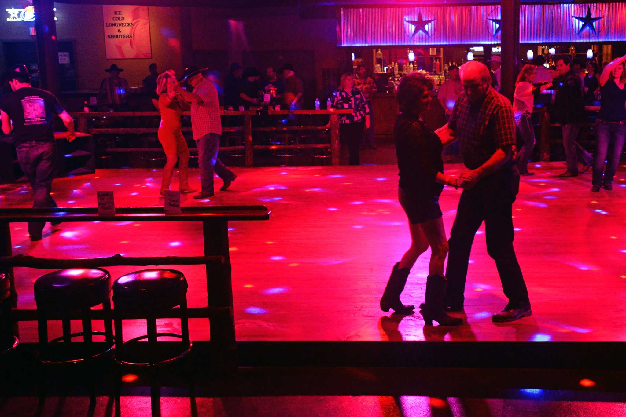 Country Western bar The River to close Aug. 2