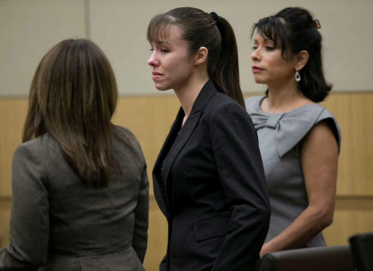 Convicted Murderer Jodi Arias Expresses Herself Through Art