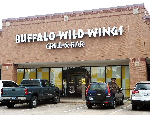 Revamped Buffalo Wild Wings planned for Dowlen Road