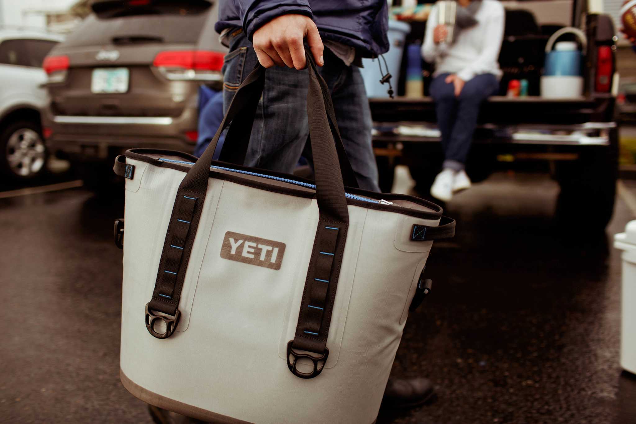 Yeti Stock Rises, Then Pares Gains on Cooler Enthusiasm - Bloomberg