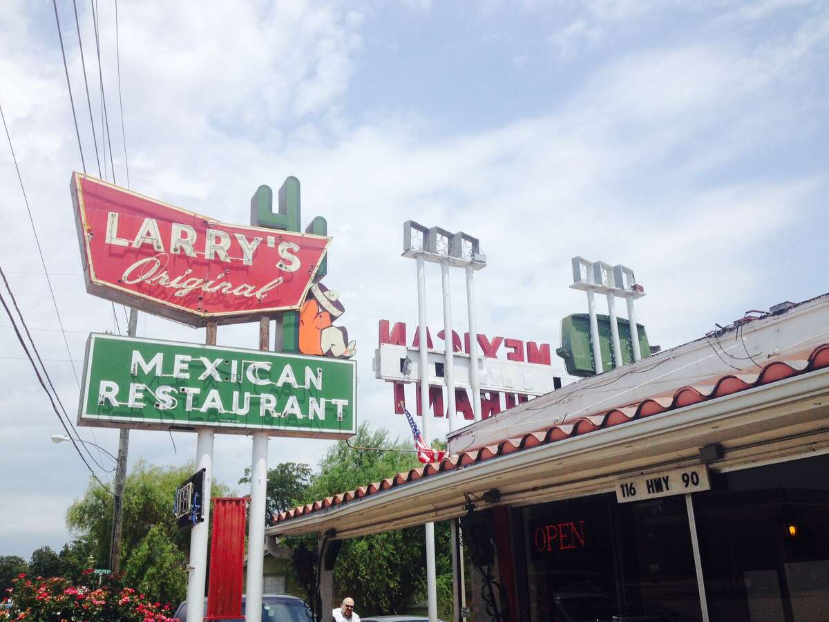 Larry's, in Richmond, Tex.