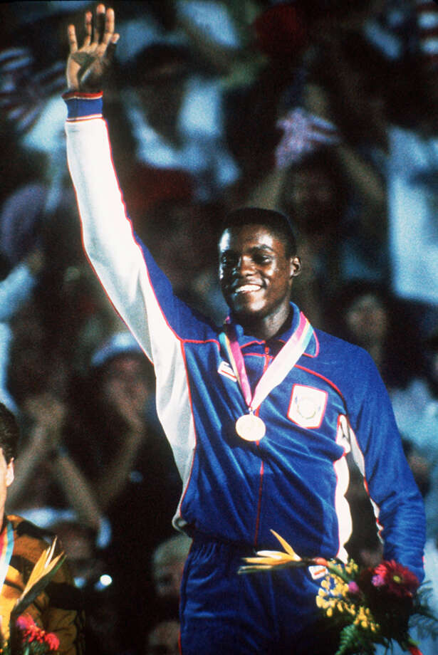 Carl Lewis donating Olympic medals to new Smithsonian museum - Houston ...