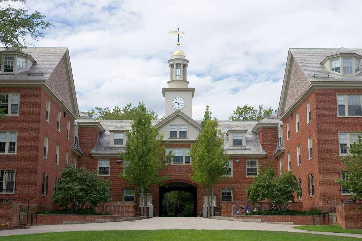 7. Brown University Student services are front and center at Brown with a student to teacher ratio of 8:1, it's the same with health services, this school made seventh on the ranking which is based on access to sexual health searvices.