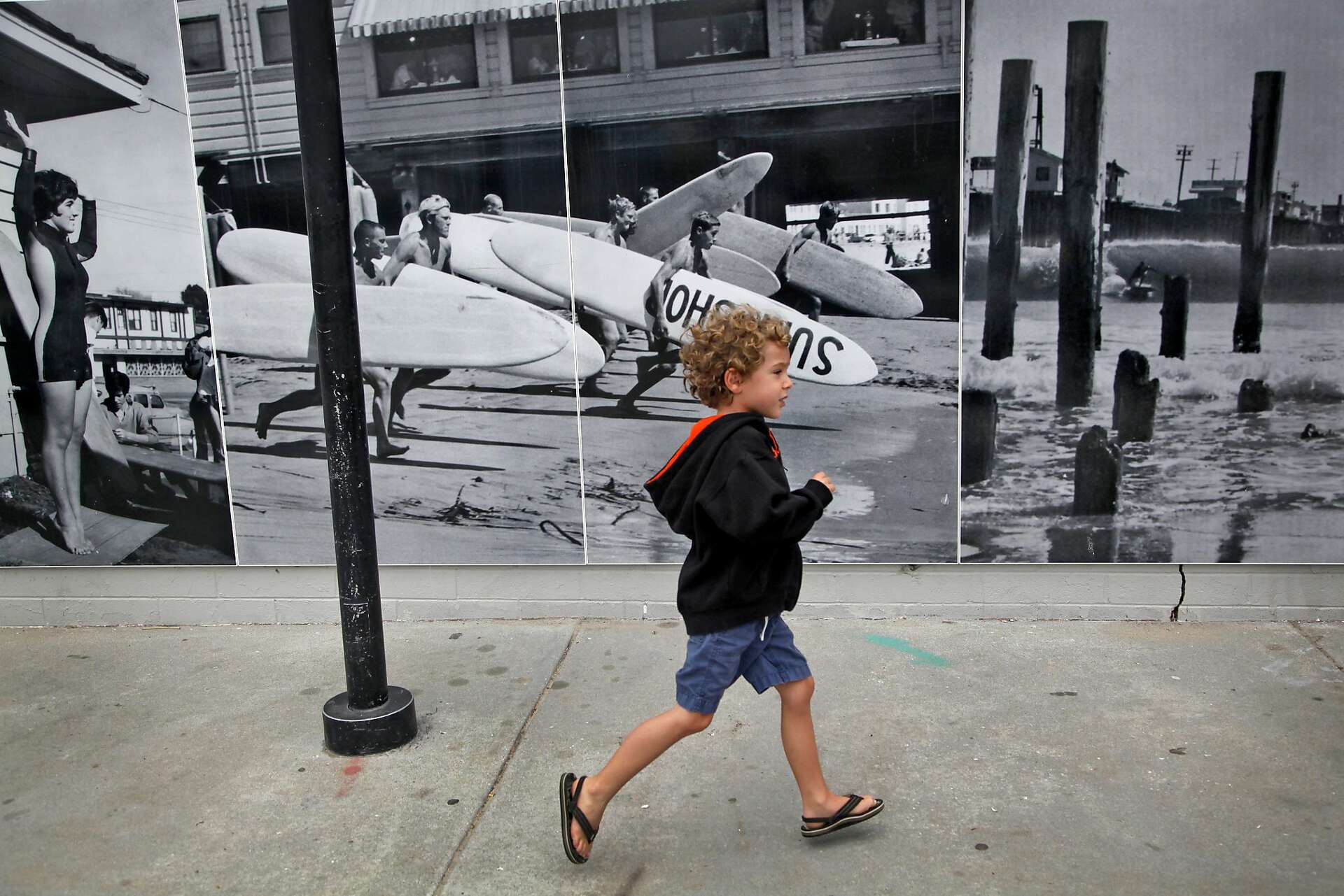 Pilgrimage to surf sites