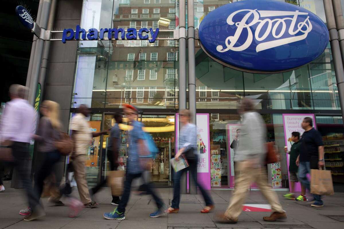 Possible backlash drove Walgreen to reject inversion