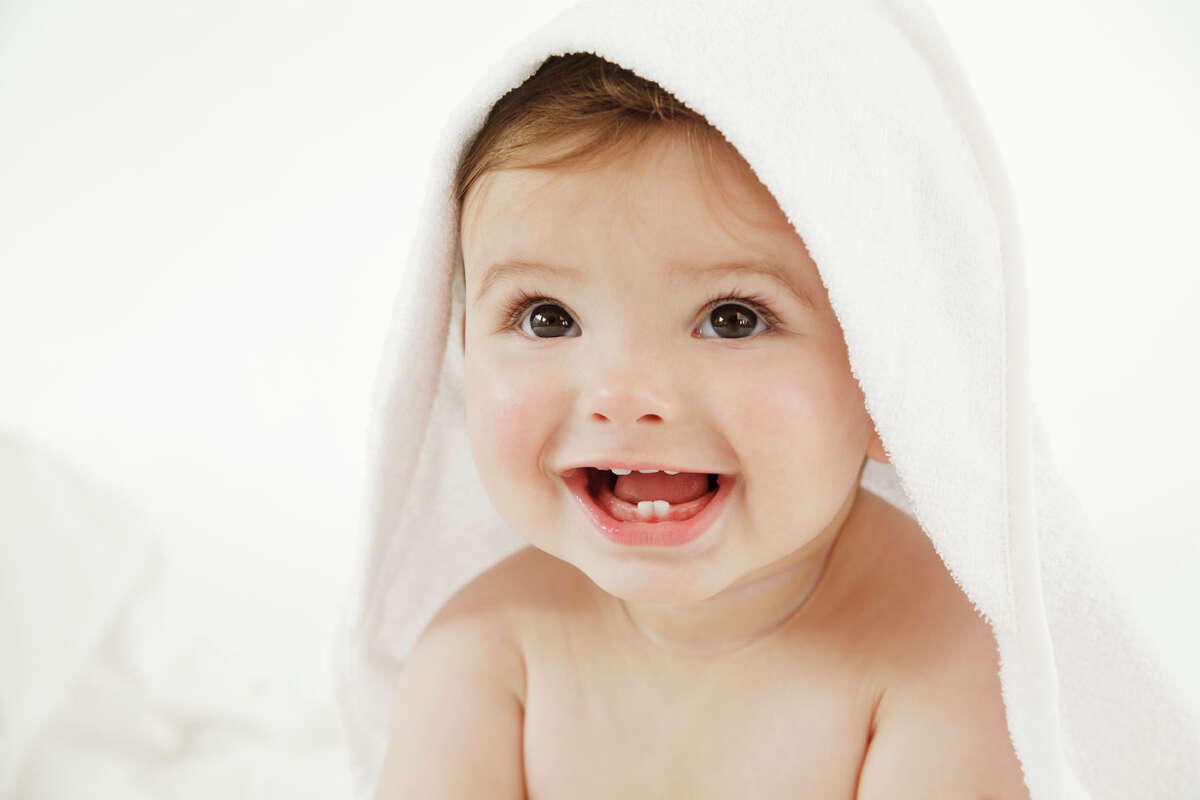Белоснежная улыбка ребенка