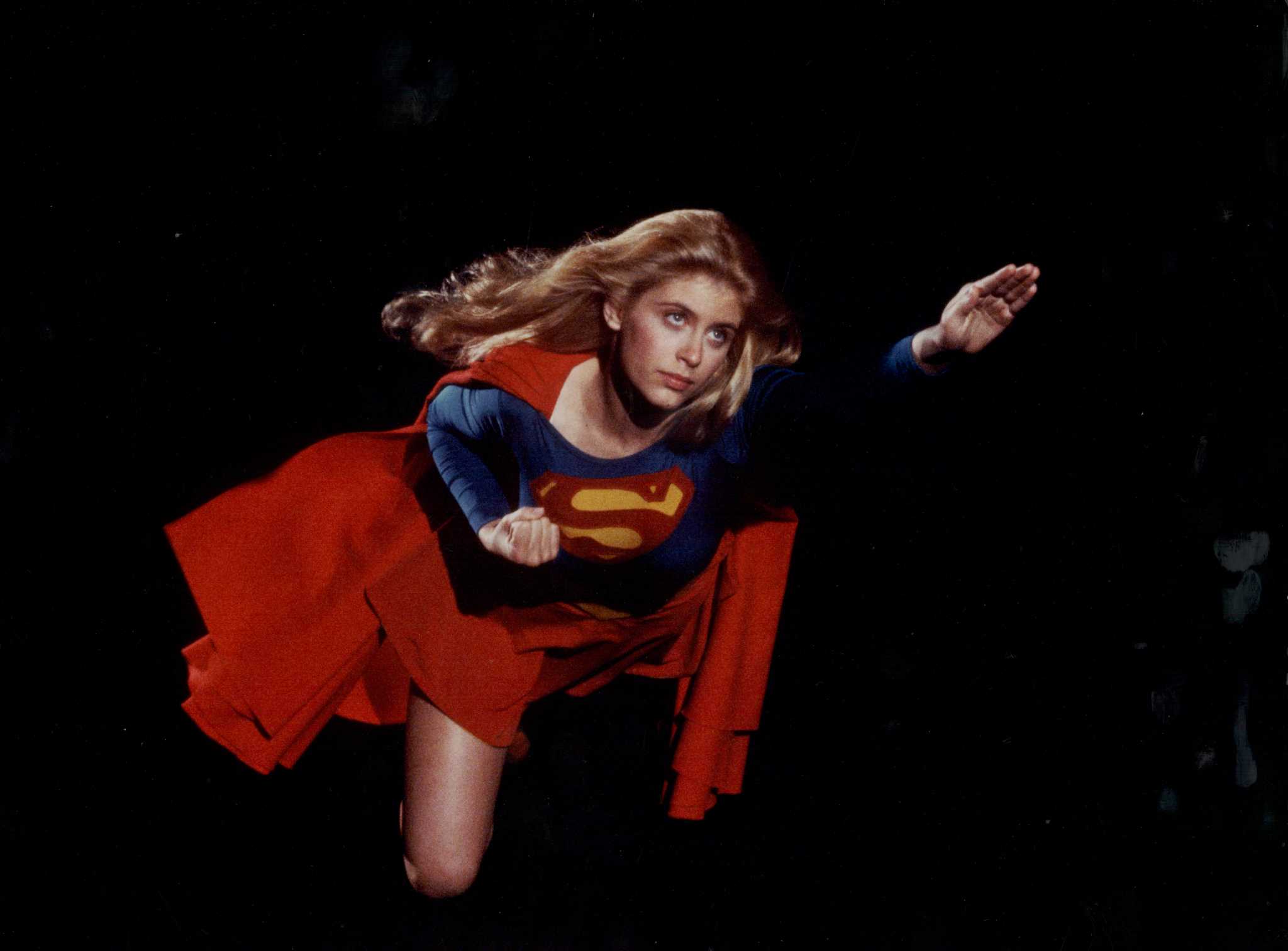The super girl 1979. Хелен Слейтер Супергерл 1984. Хелен Слейтер Супергерл. Фэй Данауэй Супергерл.