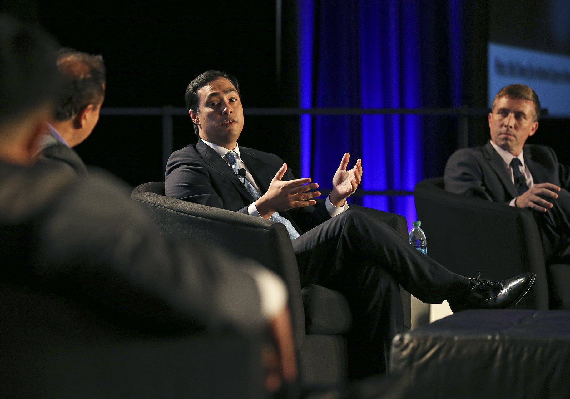 Rep. Joaquin Castro headlines panel on border crisis