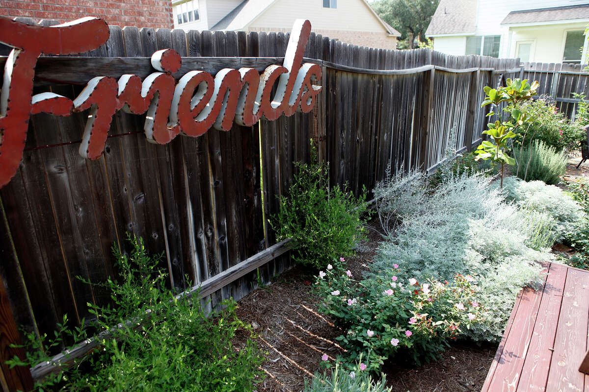 SAWS encourages waterfriendly lawn makeovers with rebate