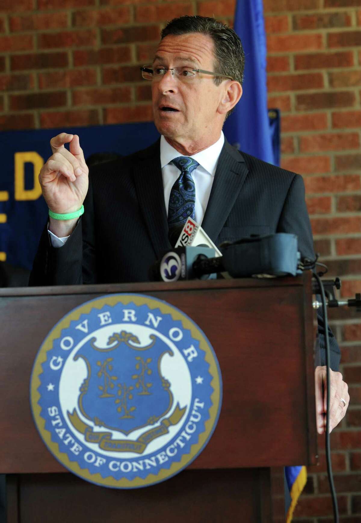 Malloy Signs Law Requiring Car Interlock Device After