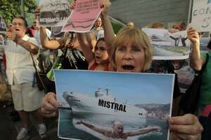 Sell French warships to NATO, not Russia