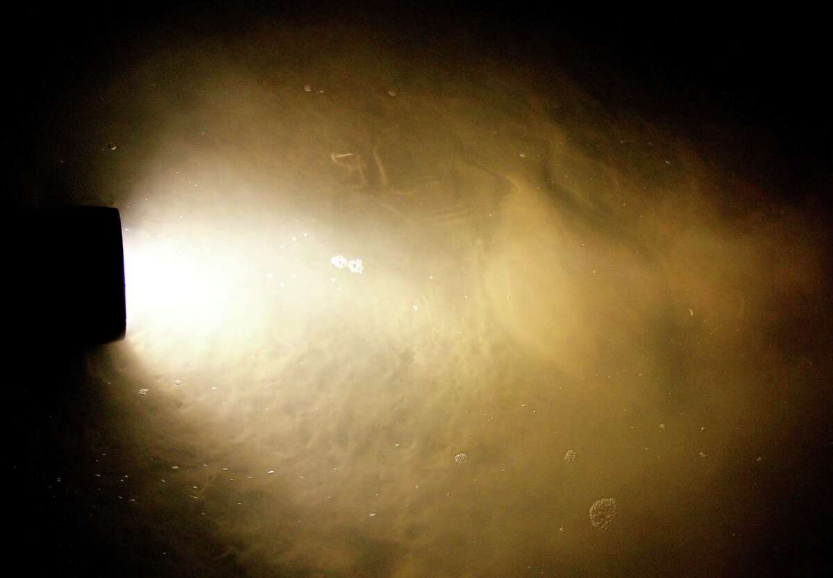 Nighttime floundergigging