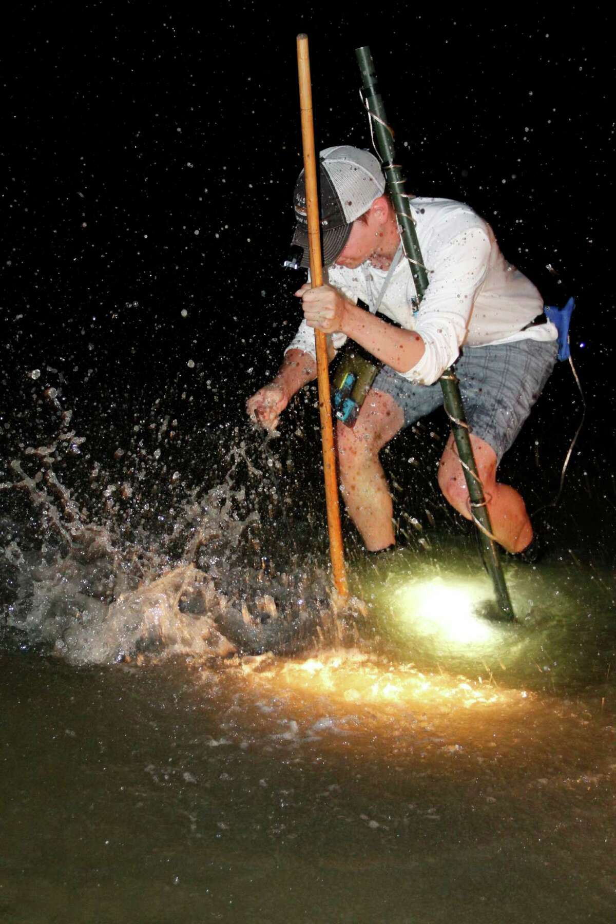 Nighttime floundergigging