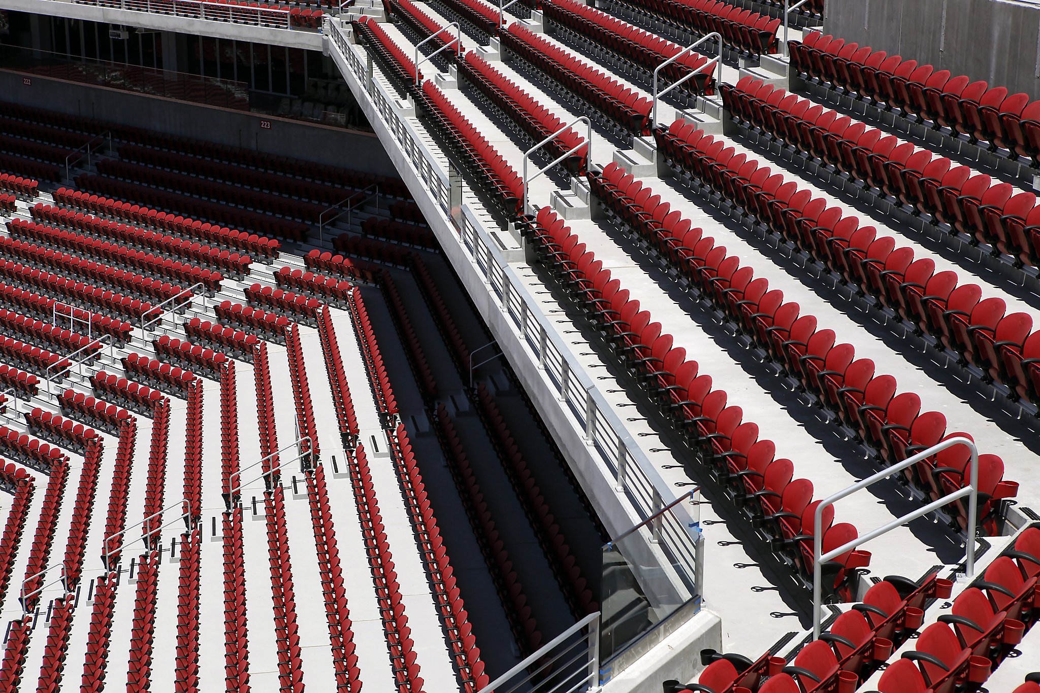 Santa Clara Mayor Warns 49ers Season Ticket Holders They Could Lose Their  Seat Licenses