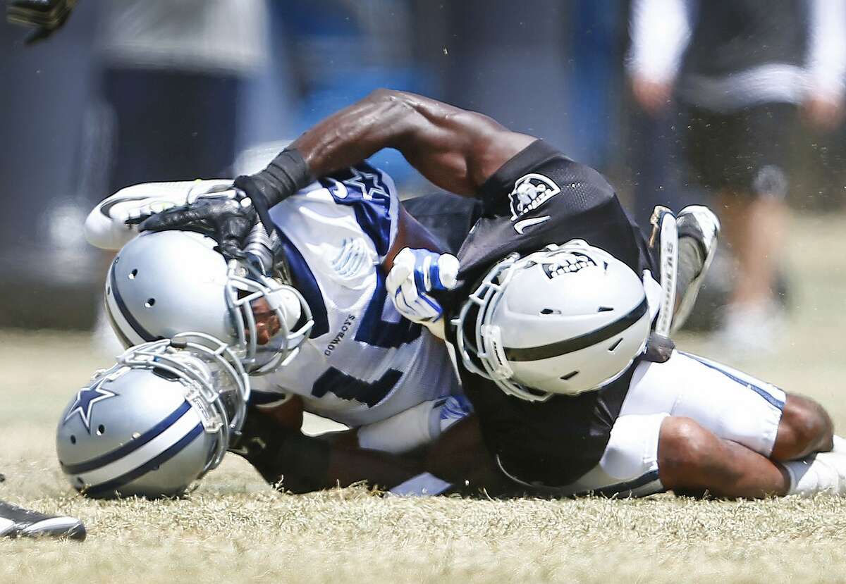 Cowboys, Raiders Nearly Brawled After Thanksgiving Game