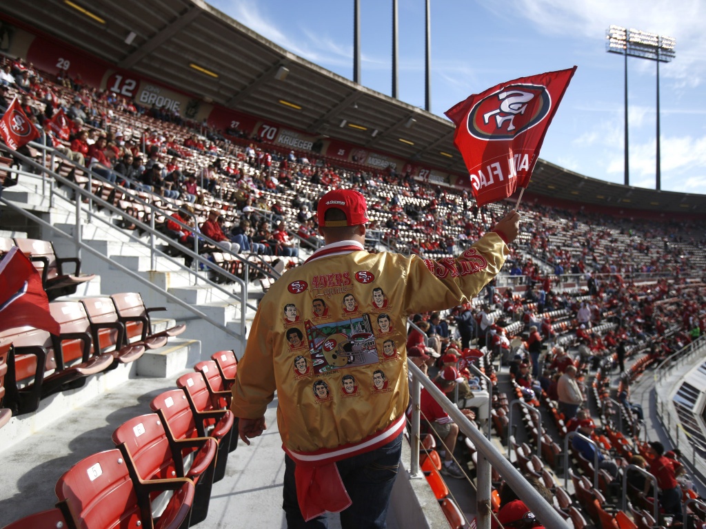 SF 49ers to borrow $125 million for Levi's Stadium upgrades 