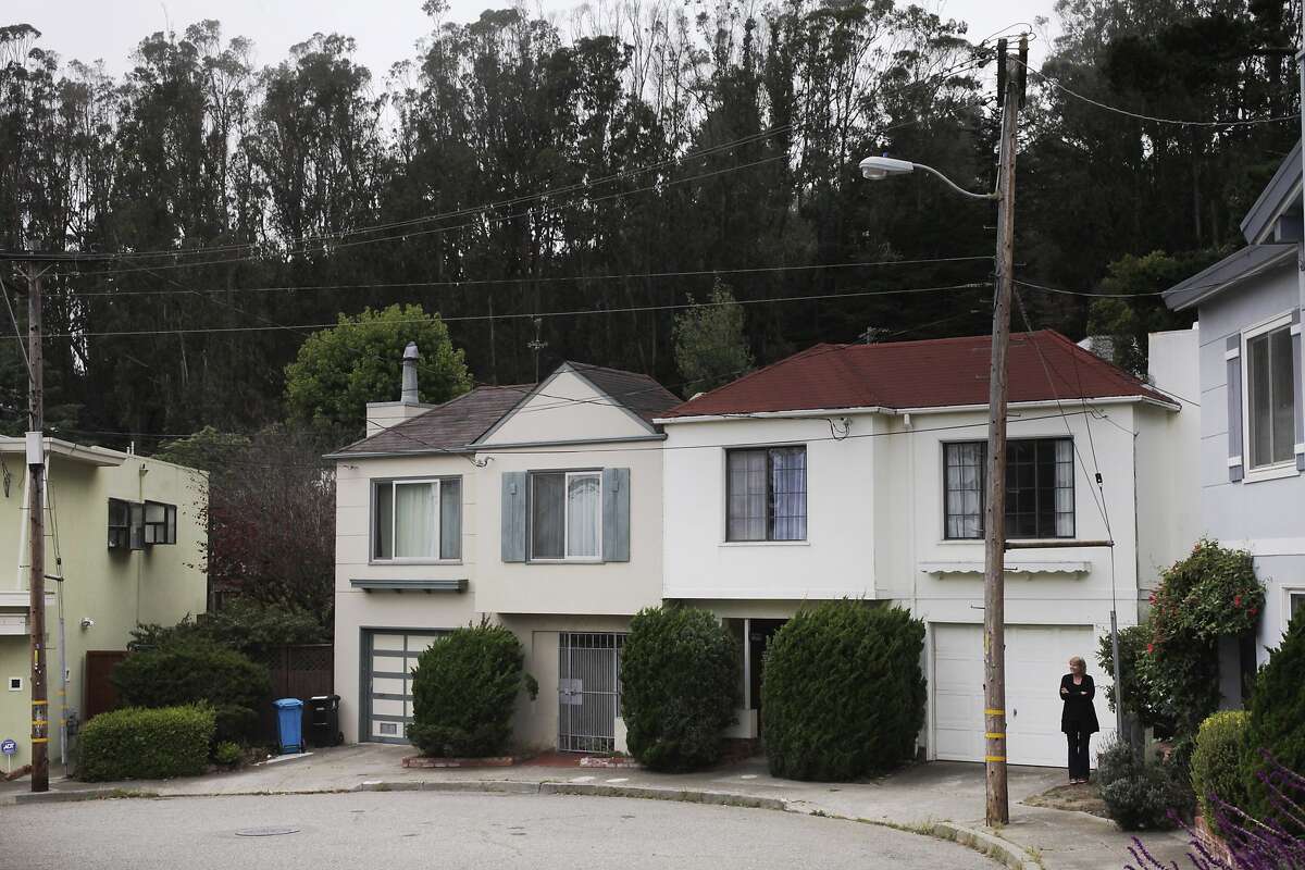 Airbnb irks Twin Peaks neighbors