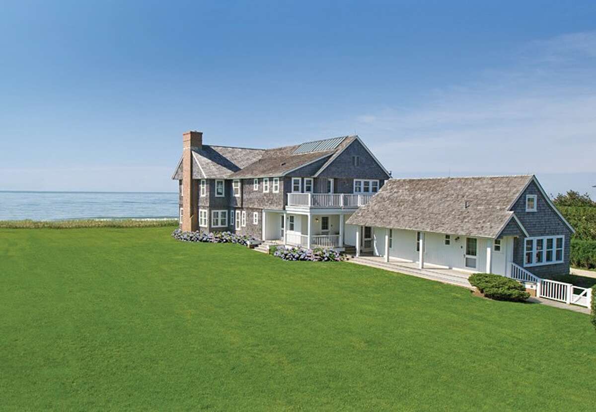 The legendary singer's Hamptons home is the perfect getaway.