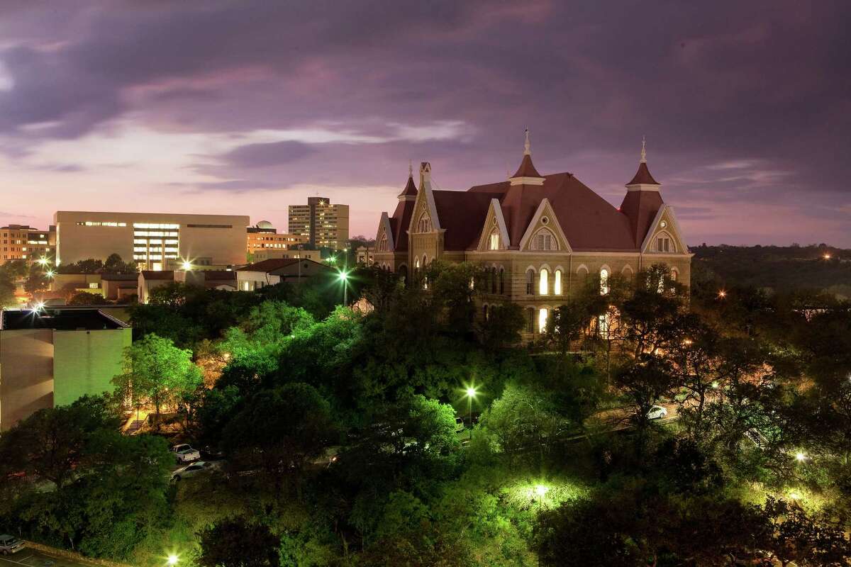 texas-state-student-tells-inspiring-story-of-living-in-his-car-during