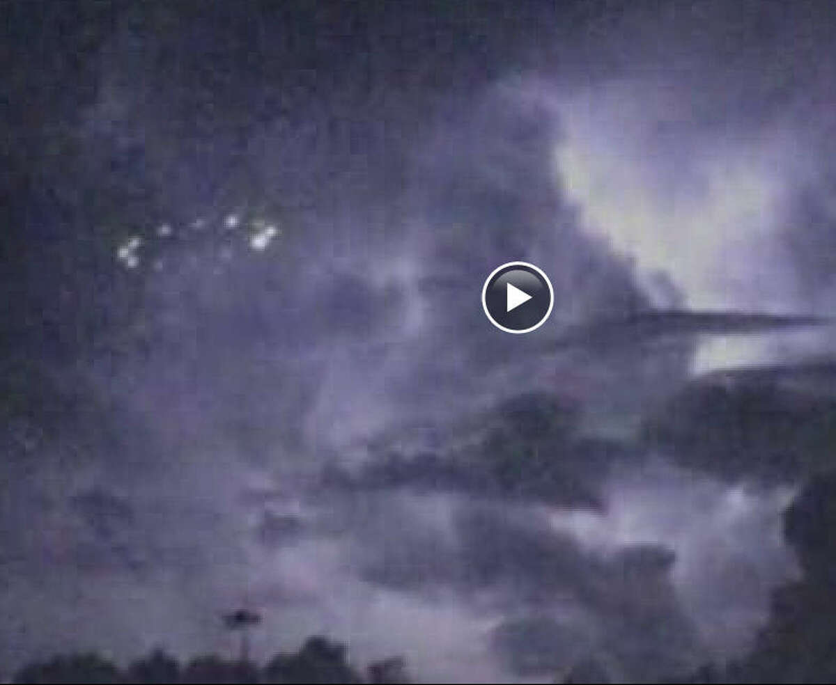 Mystery lights over Houston keep people talking about UFOs