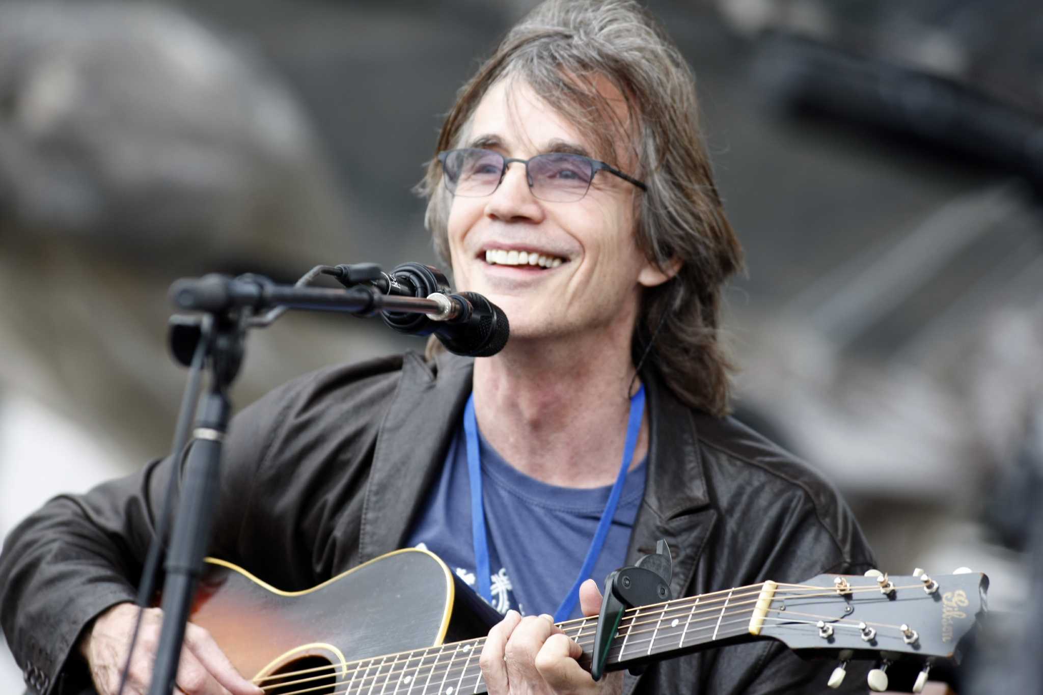 Review: Jackson Browne impressive at the Palace.