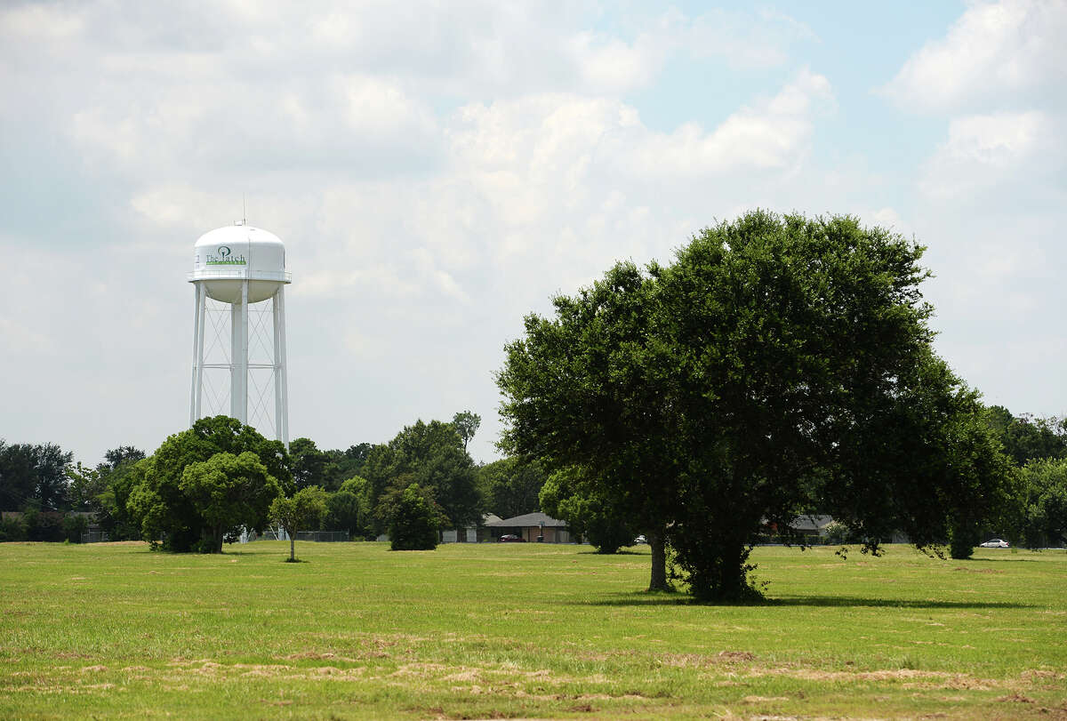 Groves Pea Patch to gated community