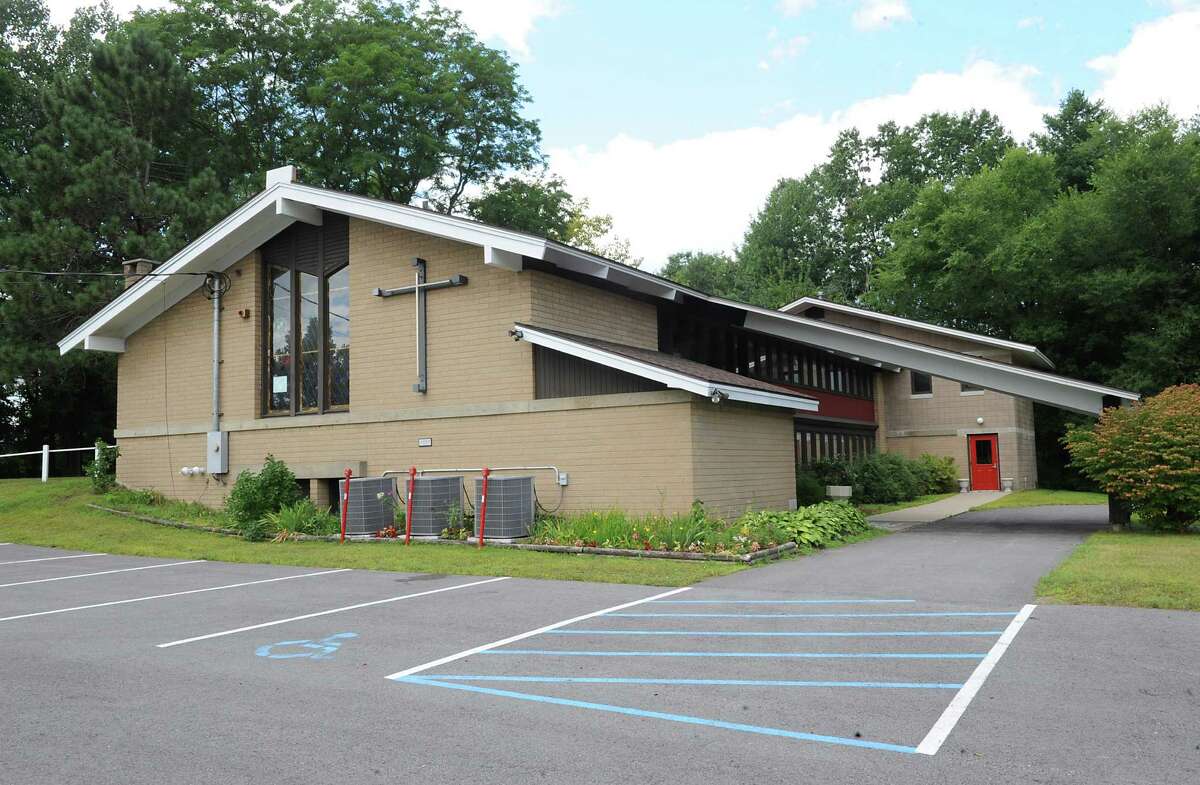 Guilderland church wants to look like a house of God