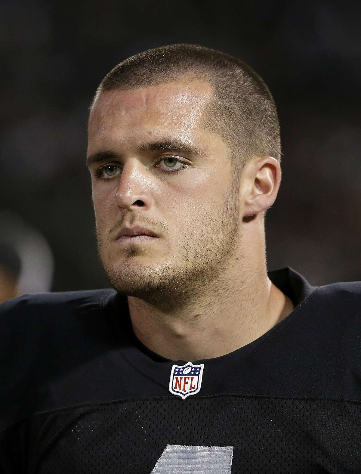 Derek Carr News, Photos, Quotes, Video