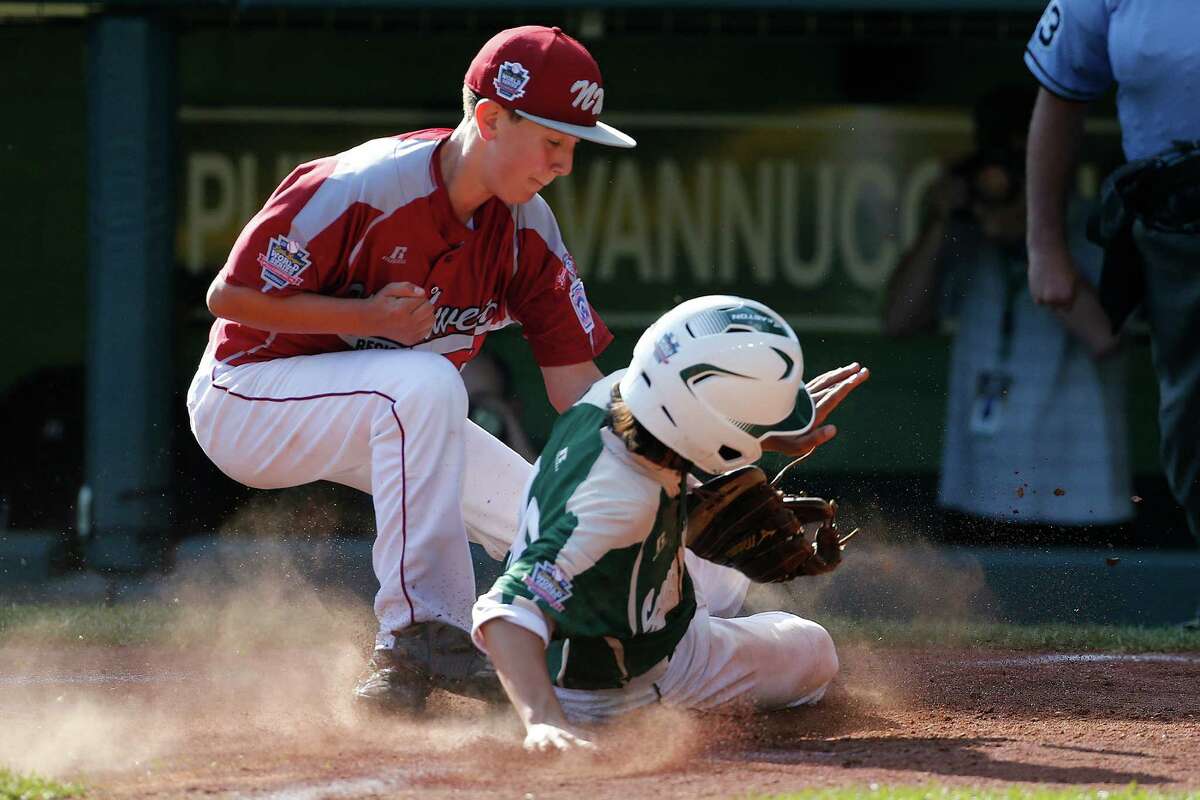 Little League World Series: Sister lends support from Pearland