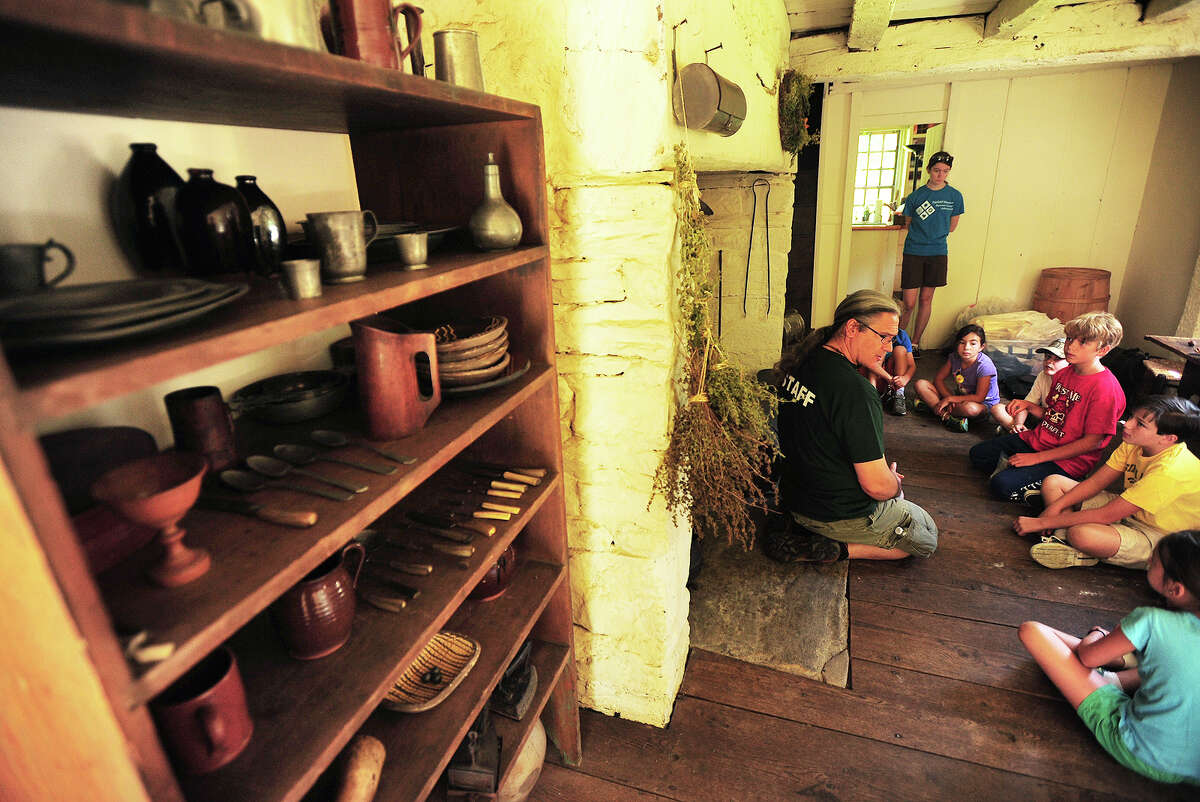 At Ogden House, 21st century Fairfield kids travel back to 18th century