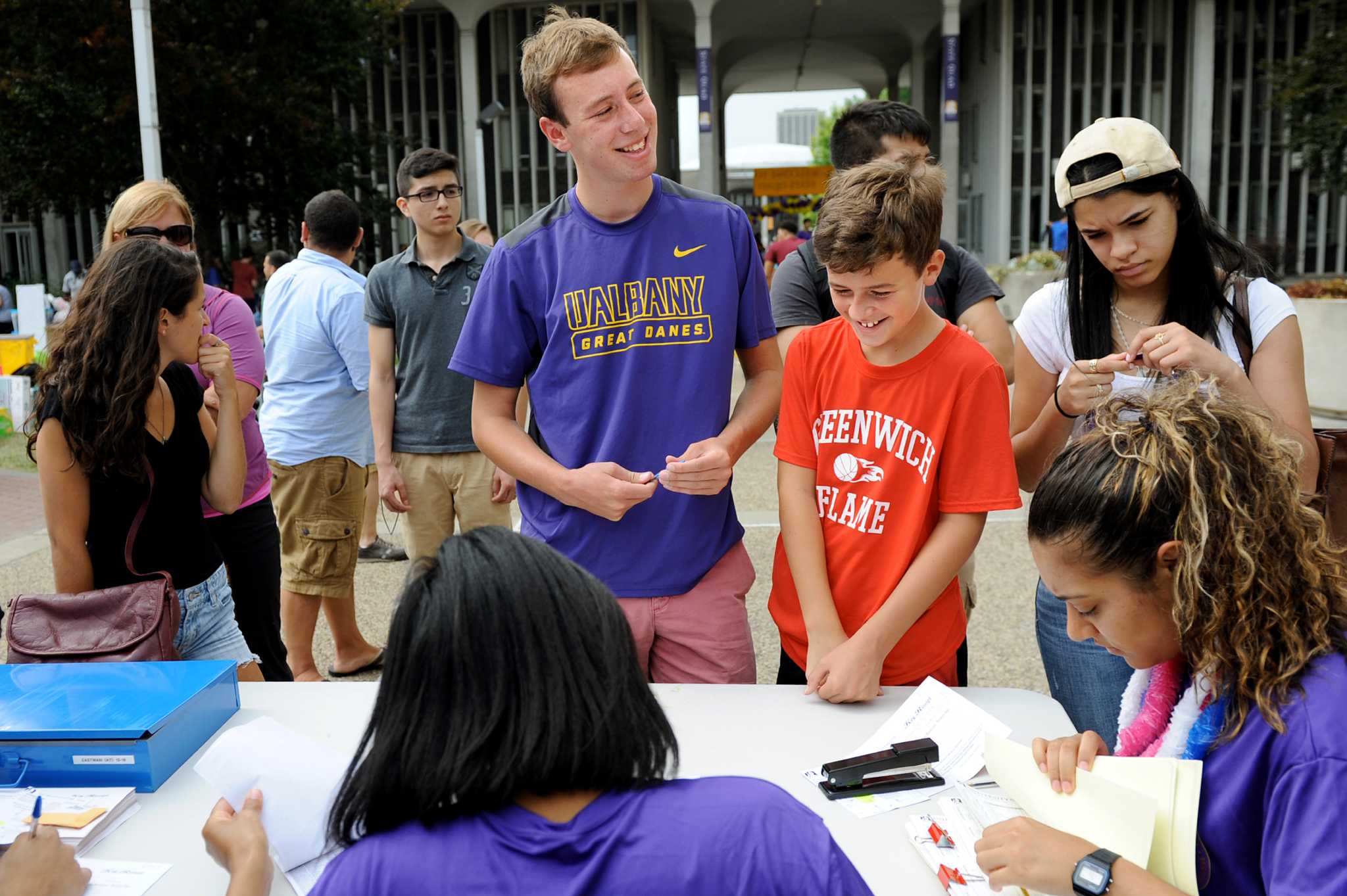 It's moving in day at UAlbany