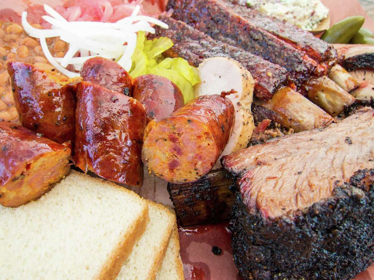 John Lewis balances tradition, progress at Austin's la Barbecue
