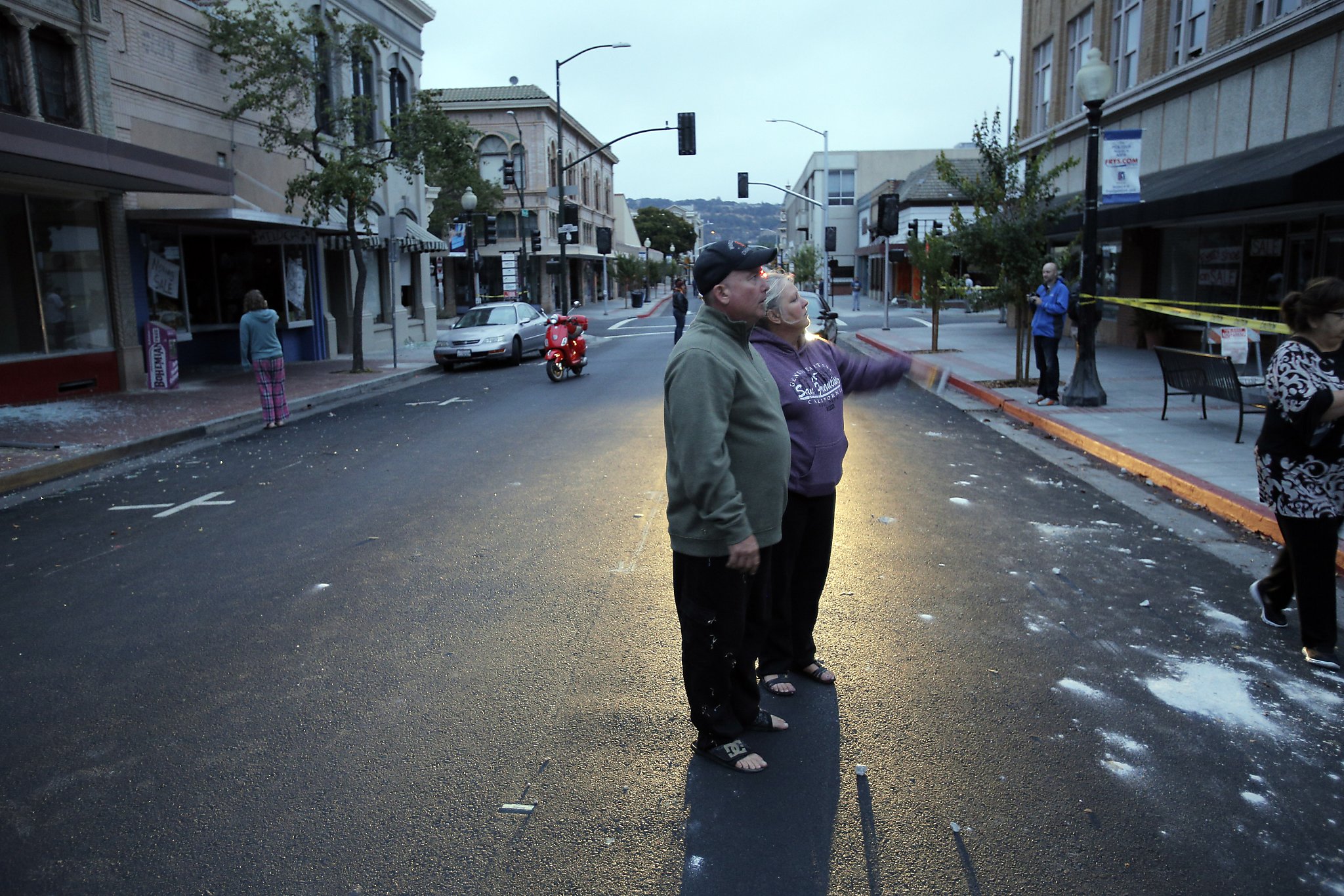PG&E search for natural gas leaks after Northern California quake