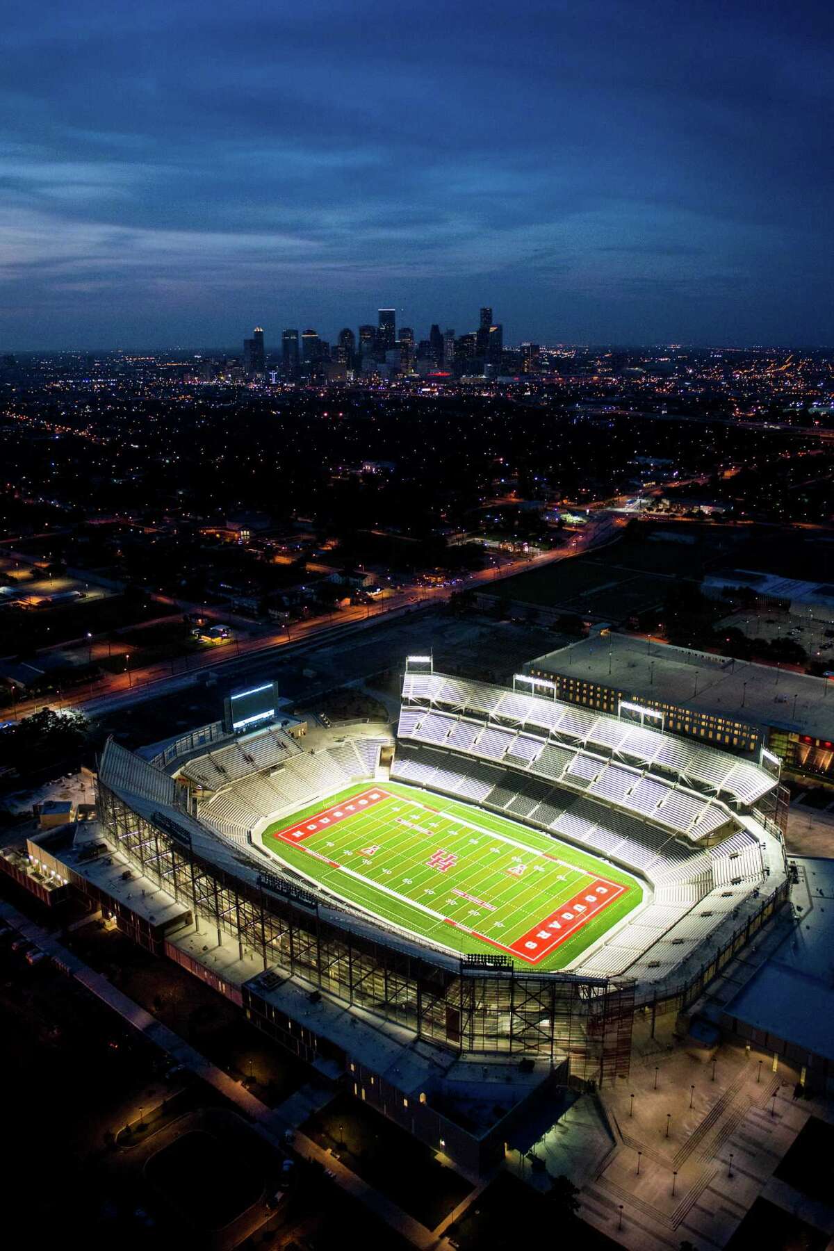 UH set to open new stadium against veteranladen UTSA