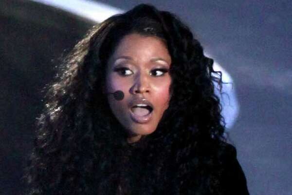 Nicki Minaj Falls Victim To Wardrobe Malfunction