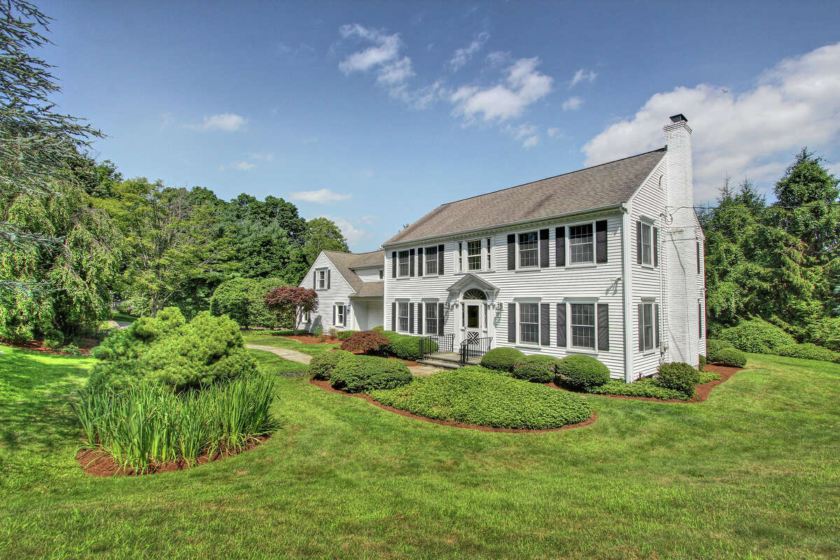 Marketing a home in Westport It's not just a 'For Sale' sign anymore