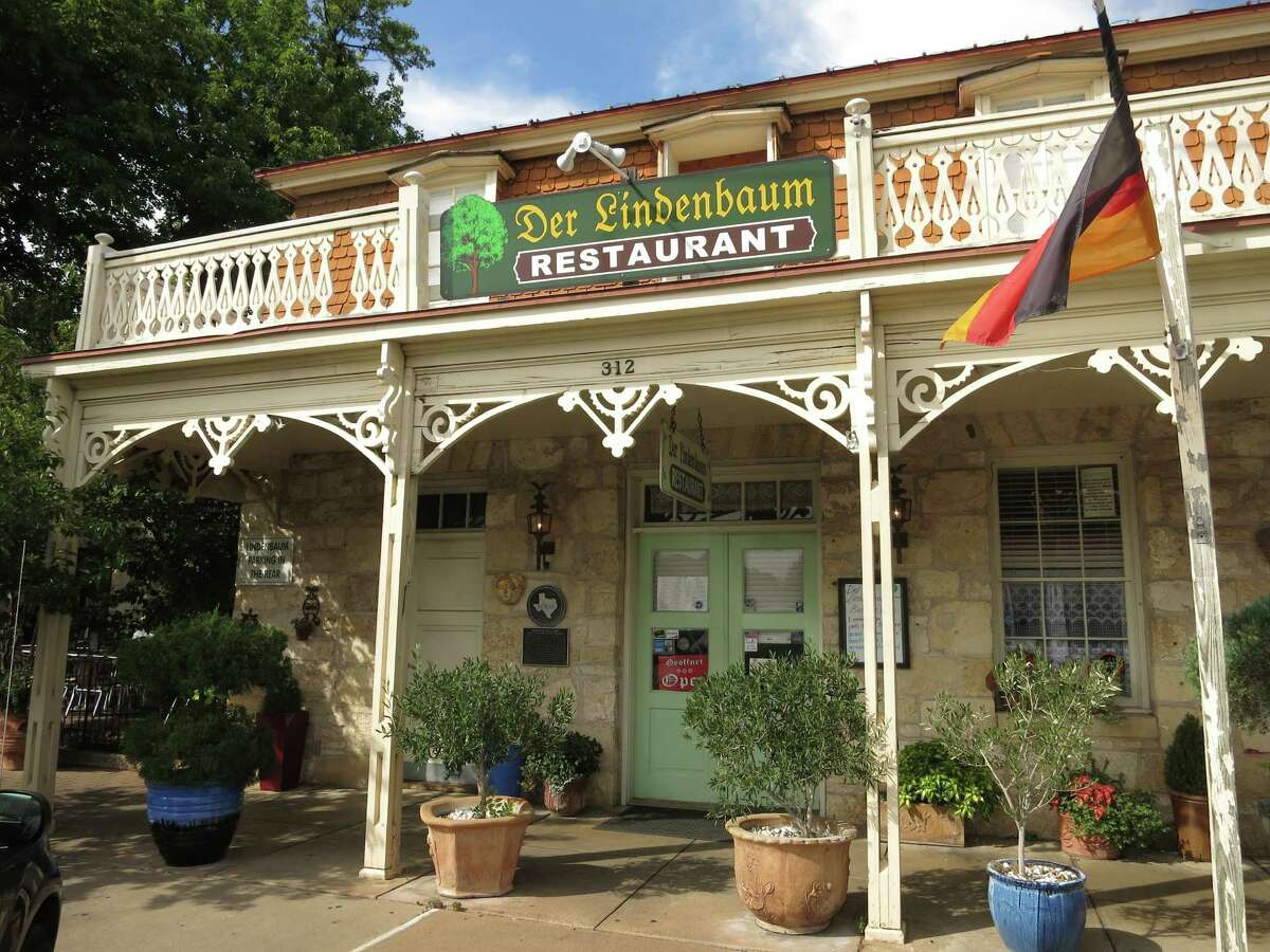Der LindenbaumÕs tidy historical building on Main Street in Fredericksburg holds culinary treasure and historical interest.