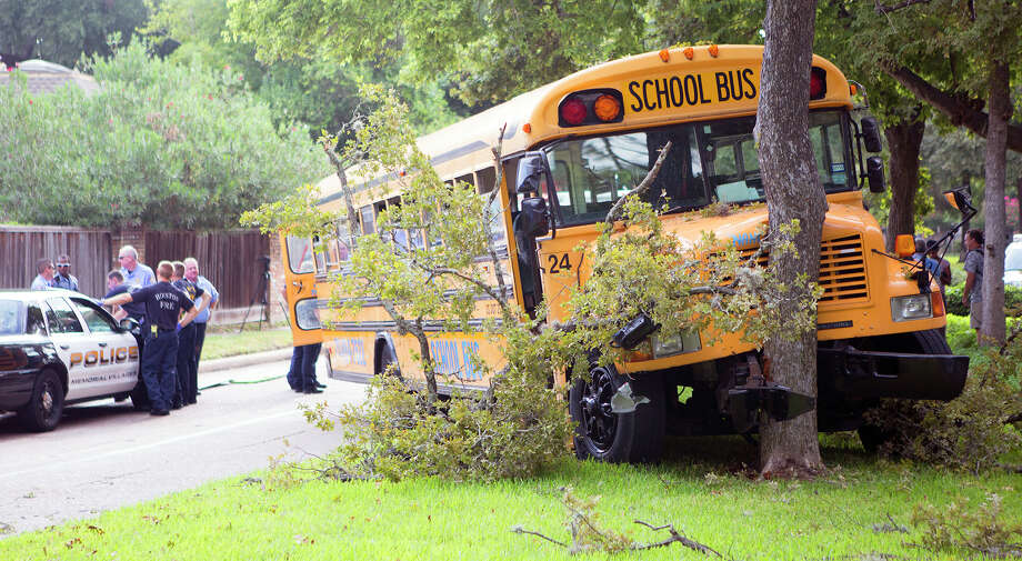 State law requires new school buses to have seat belts - Houston ... State law requires new school buses to have seat belts - Houston ...