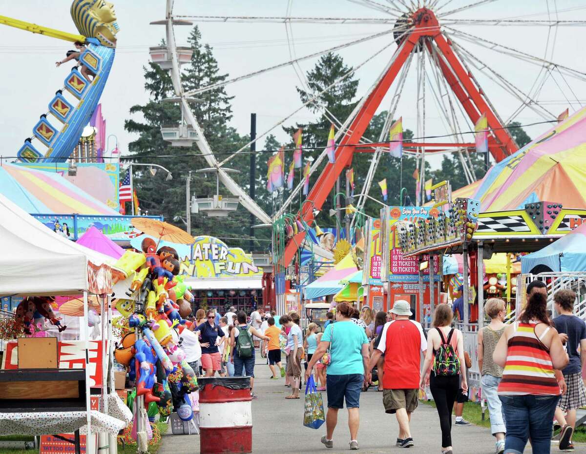 Photos Schaghticoke Fair opens